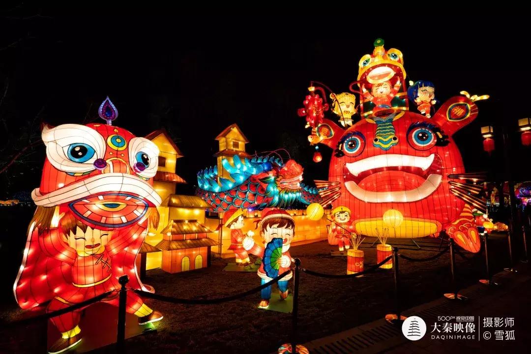 西安地铁大雁塔管控,西安地铁北大街站早晚高峰客流量