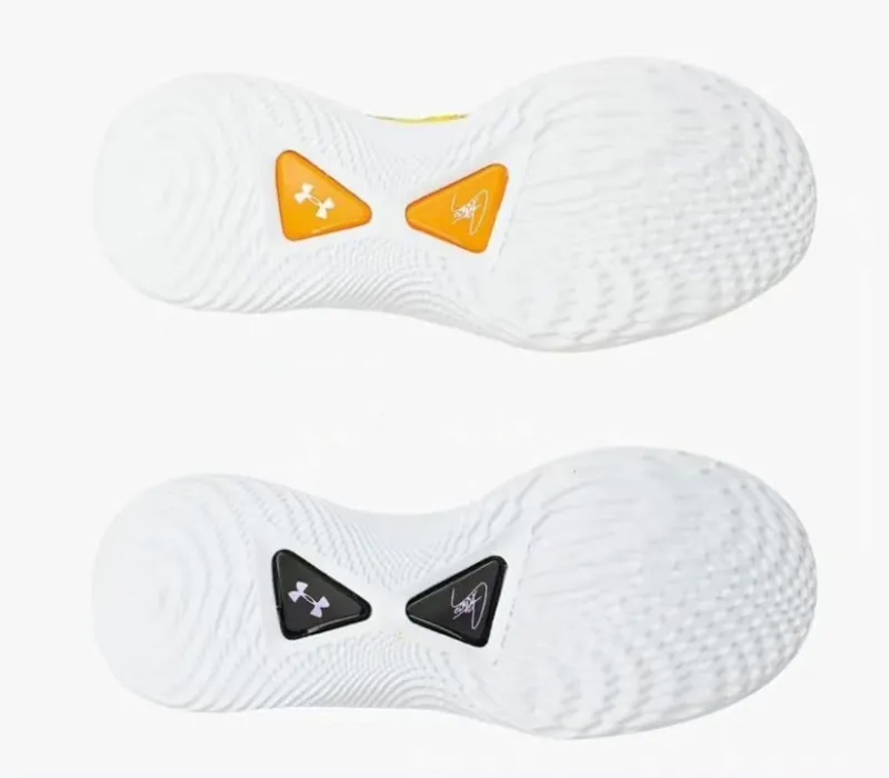 库里九曝光图,库里9莆田和正版脚感有什么差别