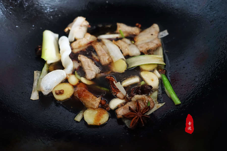 千炖豆腐万炖鱼怎么说,老豆腐炖草鱼做法