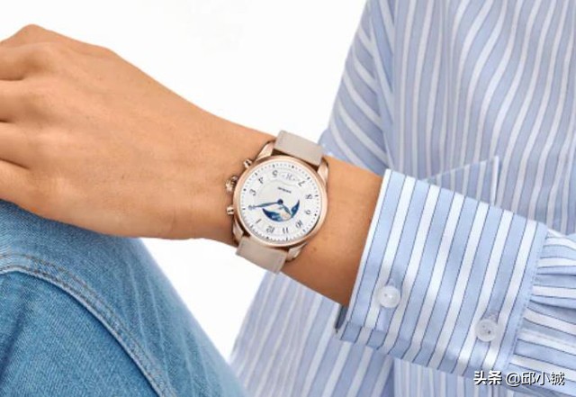 属于女王的节日,属于女王节的仪式感