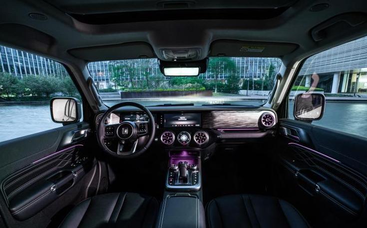 一款适合女生开的高颜值越野车,2.0t发动机suv车型推荐