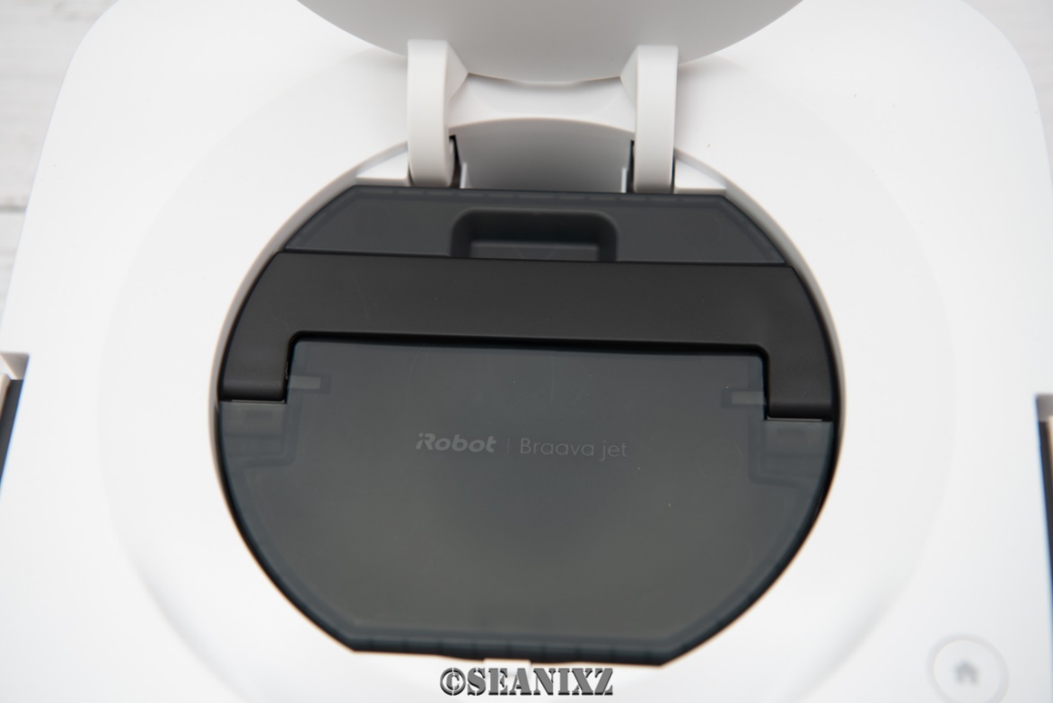 目前最好的擦地机器人,最新擦地机器人视频