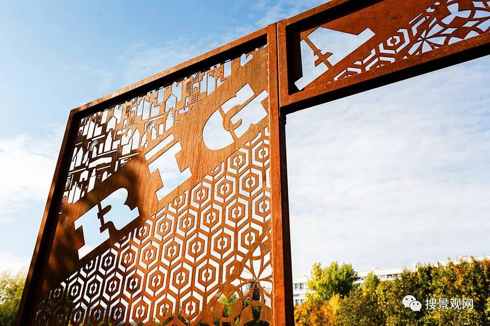 锈蚀耐候钢板表面需要处理么,耐候钢板在景观中的应用