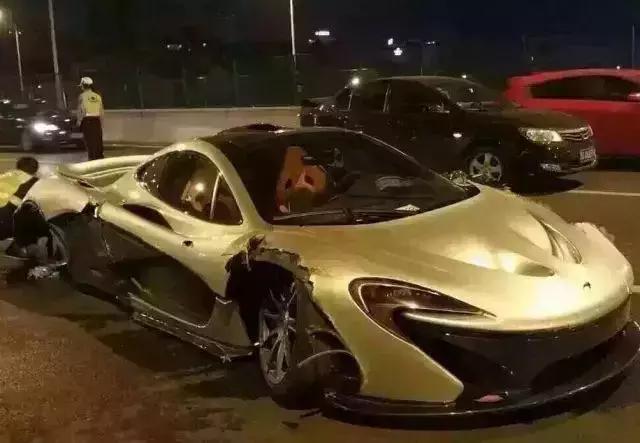 车撞了人了怎么处理最好,车撞了一下怎么报保险