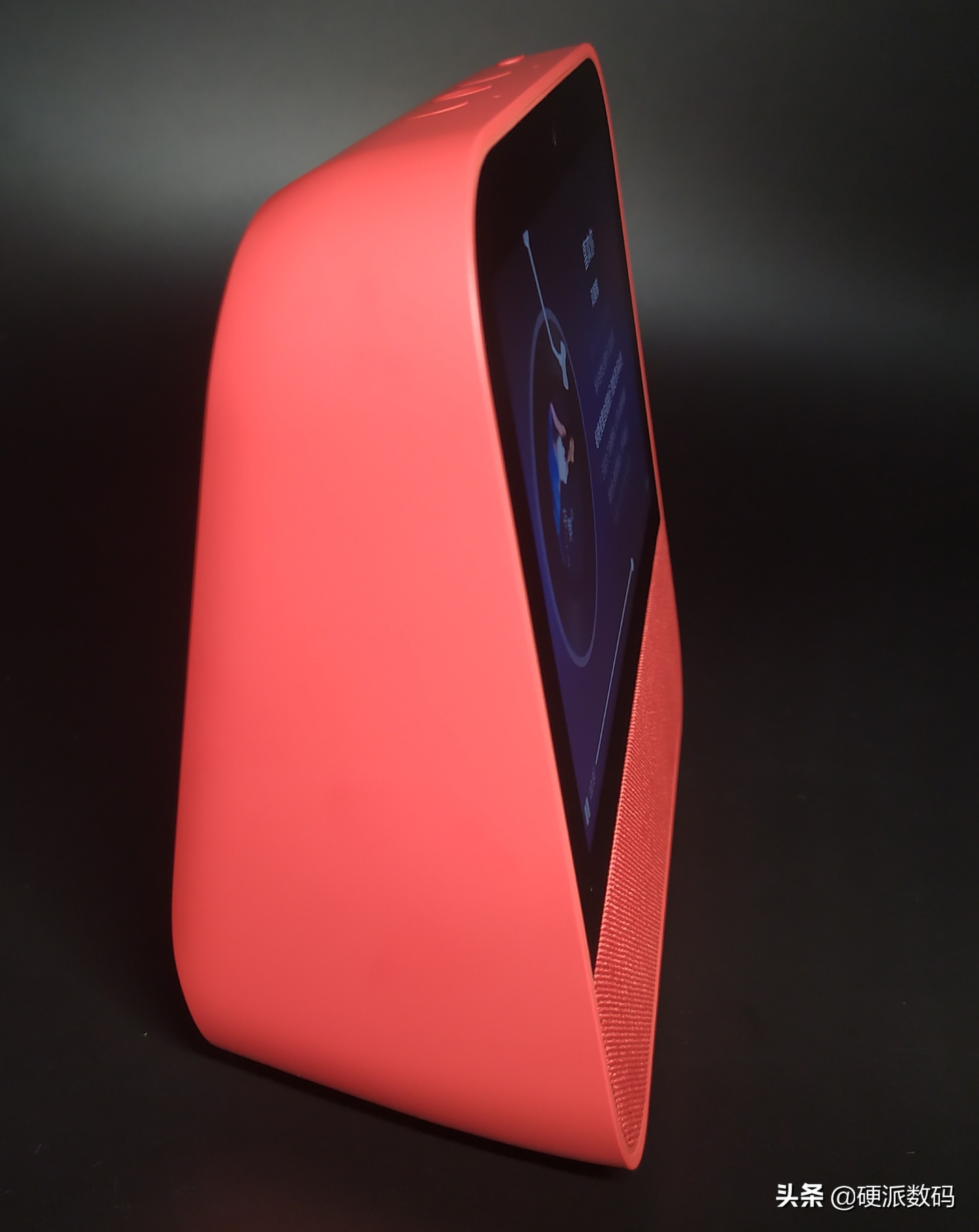 天猫精灵智能屏和智能音箱哪个好,天猫精灵cc10对比小爱触屏音箱