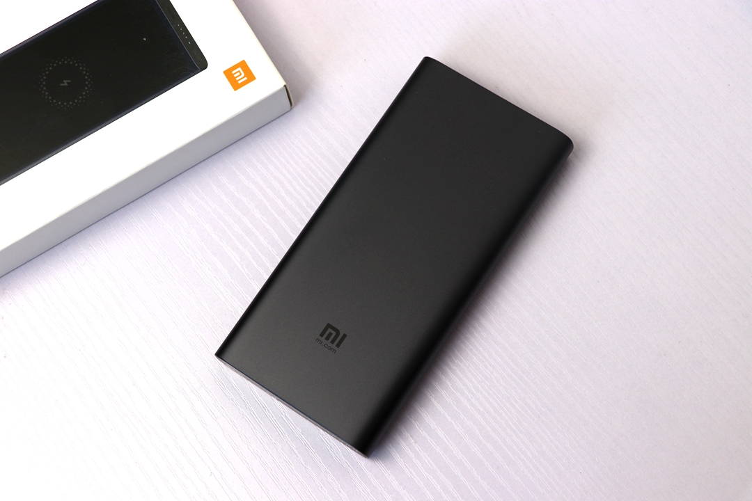小米无线充电宝10000快充版,小米充电宝大容量20000快充介绍
