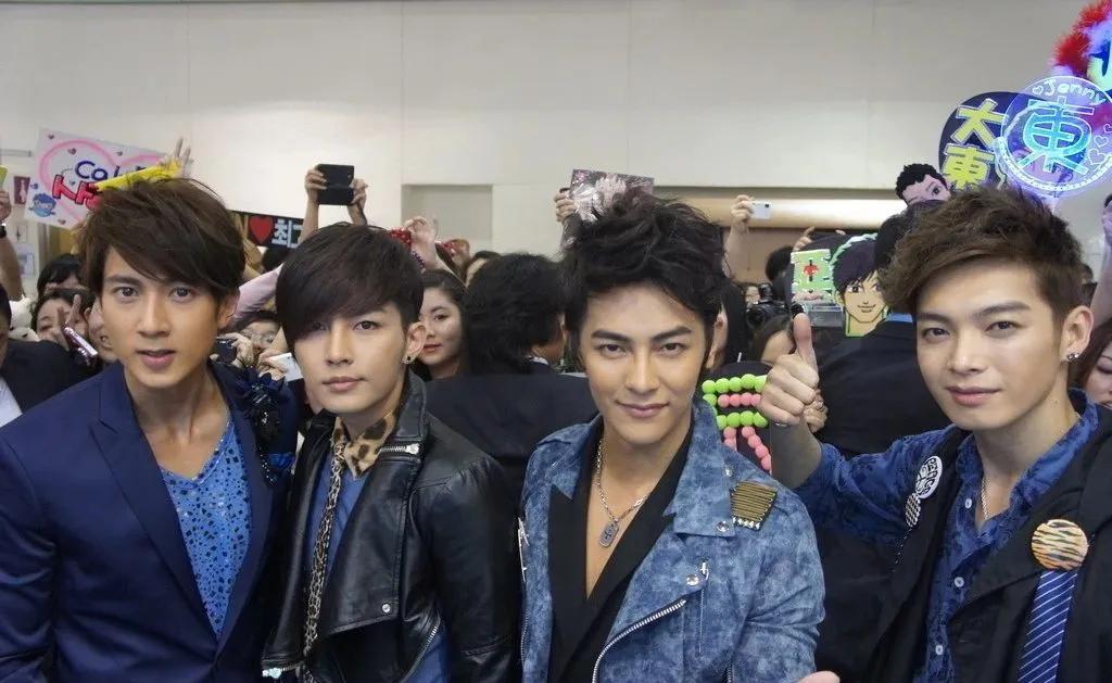 “不落幕”的飞轮海：打感情牌屡试不爽，炒老梗让他们越老越吃香