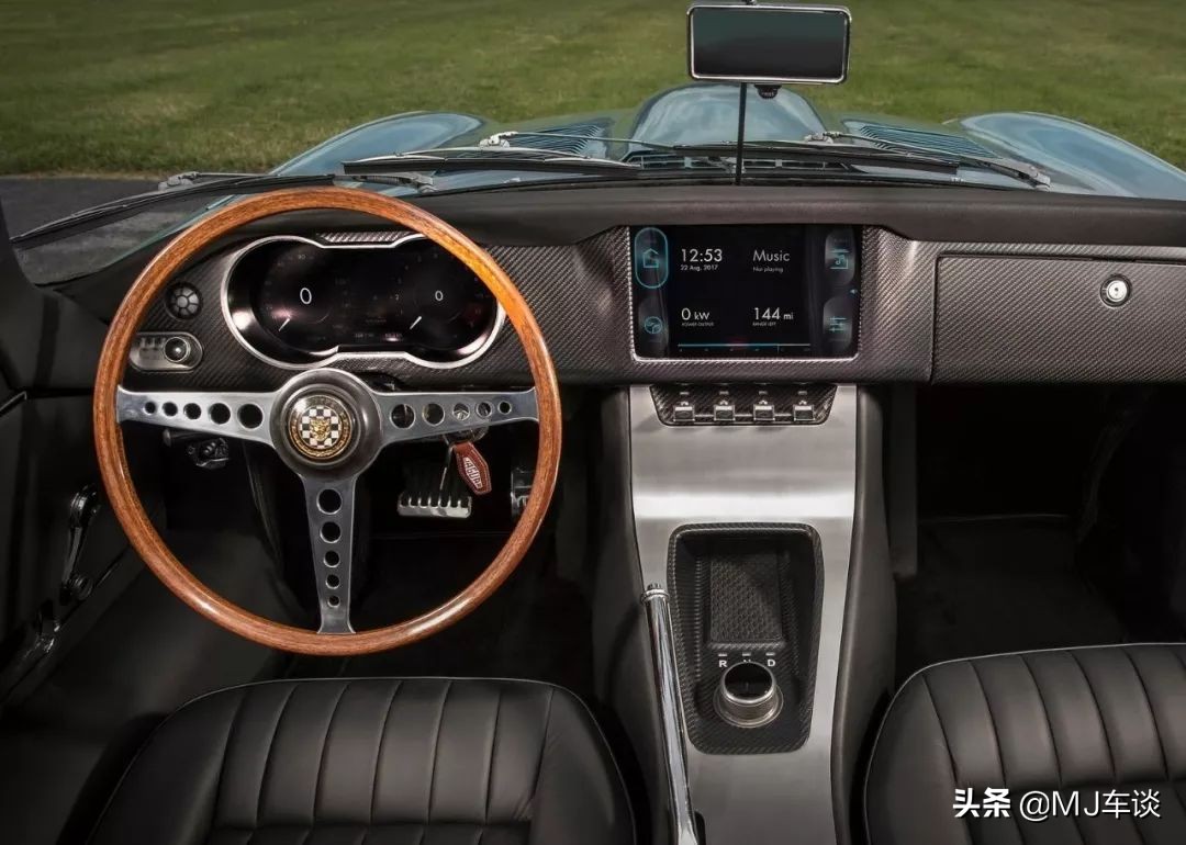 搞搞跑车，玩玩经典，它难道不香吗？