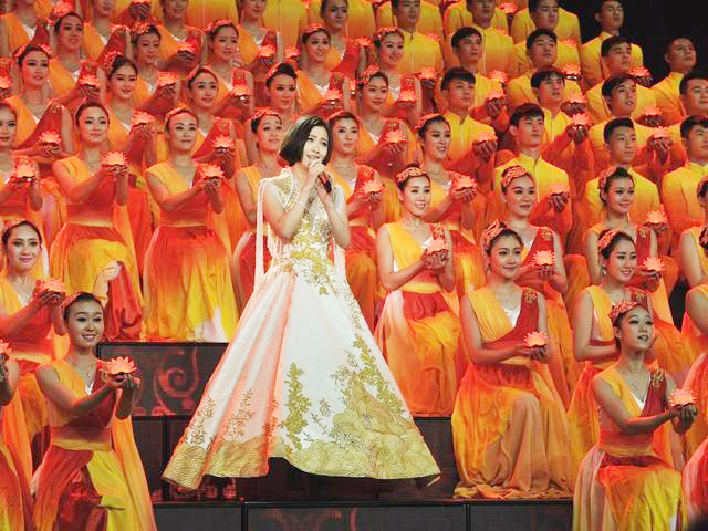 歌手姚贝娜离世前的忠告,姚贝娜奶奶晚年生活