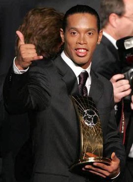 世界足坛历史十大中场,足坛中场大师排名