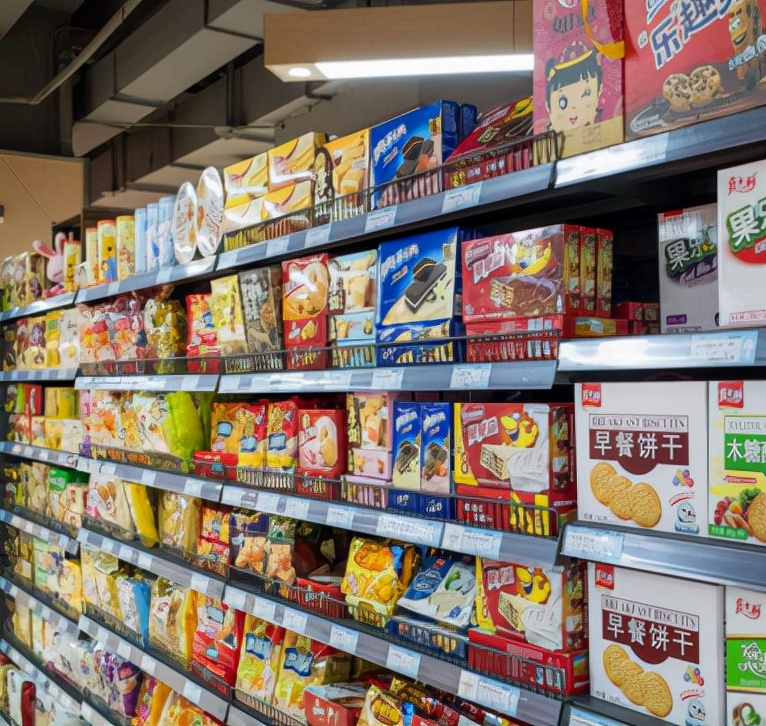 牛奶饼干奥利奥饼干,奥利奥夹心饼干和果酱饼干哪个好