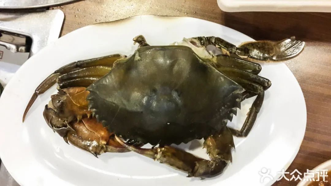 请问选大螃蟹怎样的才好吃,挑螃蟹最好吃的方法