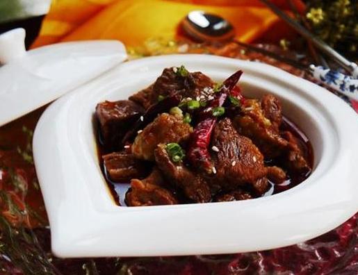 红烧牛肉的7种做法,红烧牛肉最好吃的做法川菜