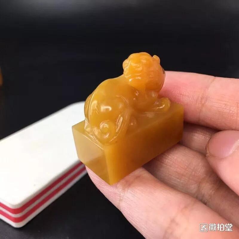 寿山田黄原石真品,怎么鉴别寿山田黄的品质