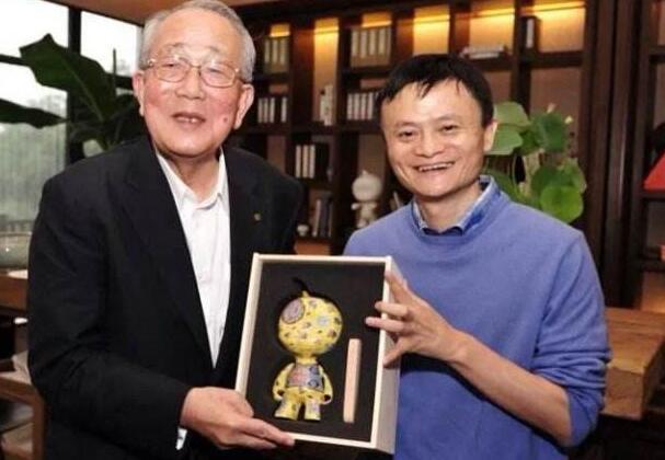 稻盛和夫和马云的交流视频,马云怎么看待稻盛和夫的活法