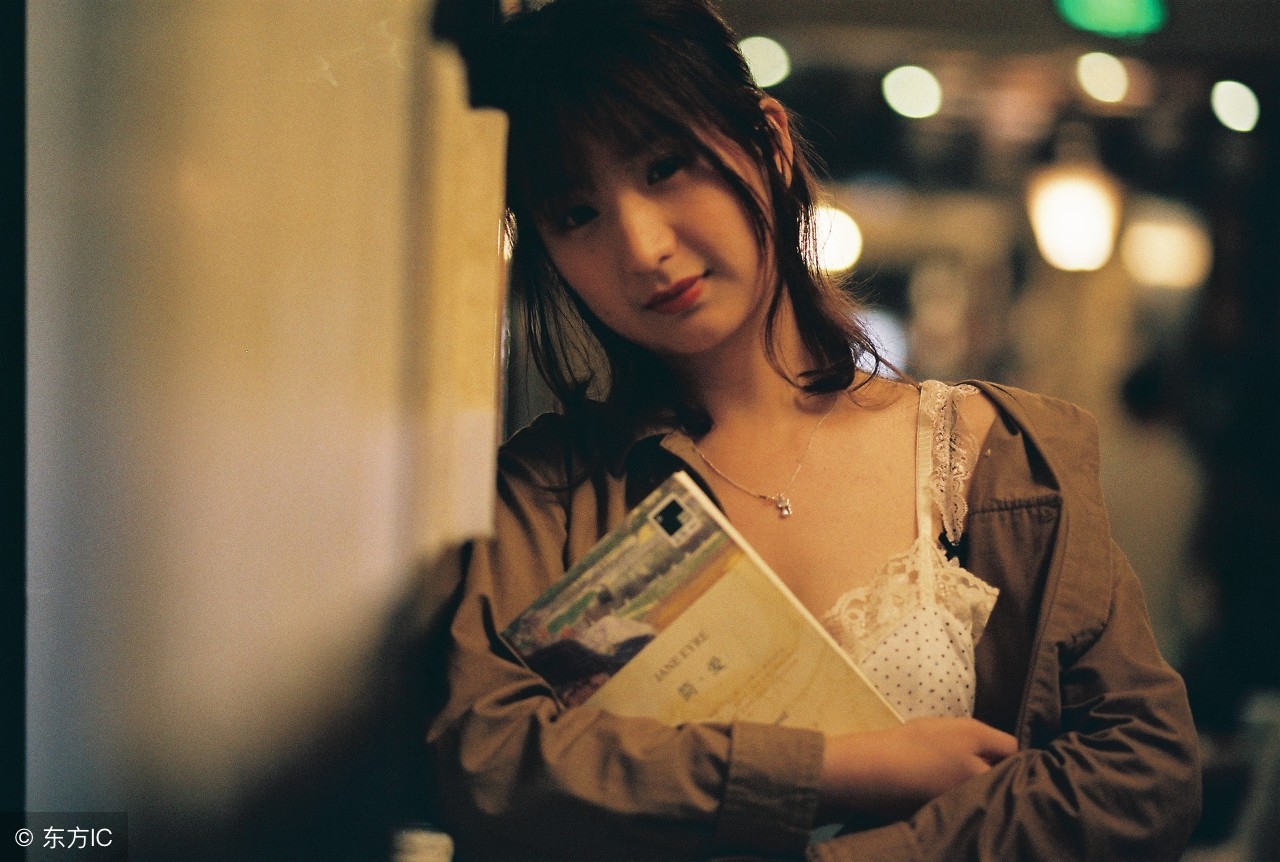 看清心理问题背后的成因，这种方法或许能帮助到受抑郁折磨的你