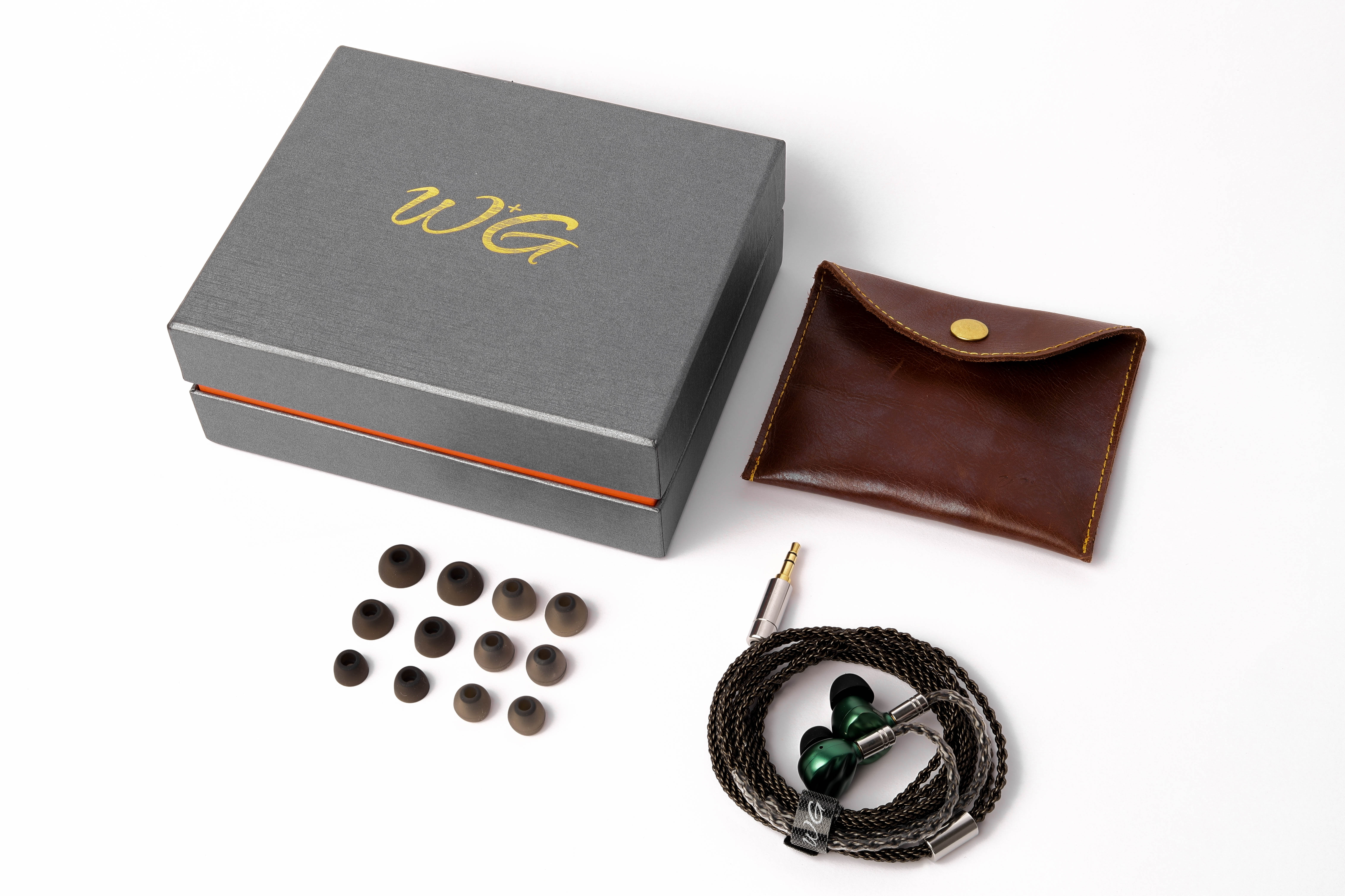 音质超好的九块九耳机,九百价位好看的耳机