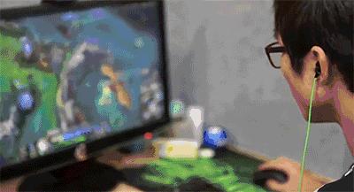 edg朋友圈两级反转,edg刷屏是什么意思