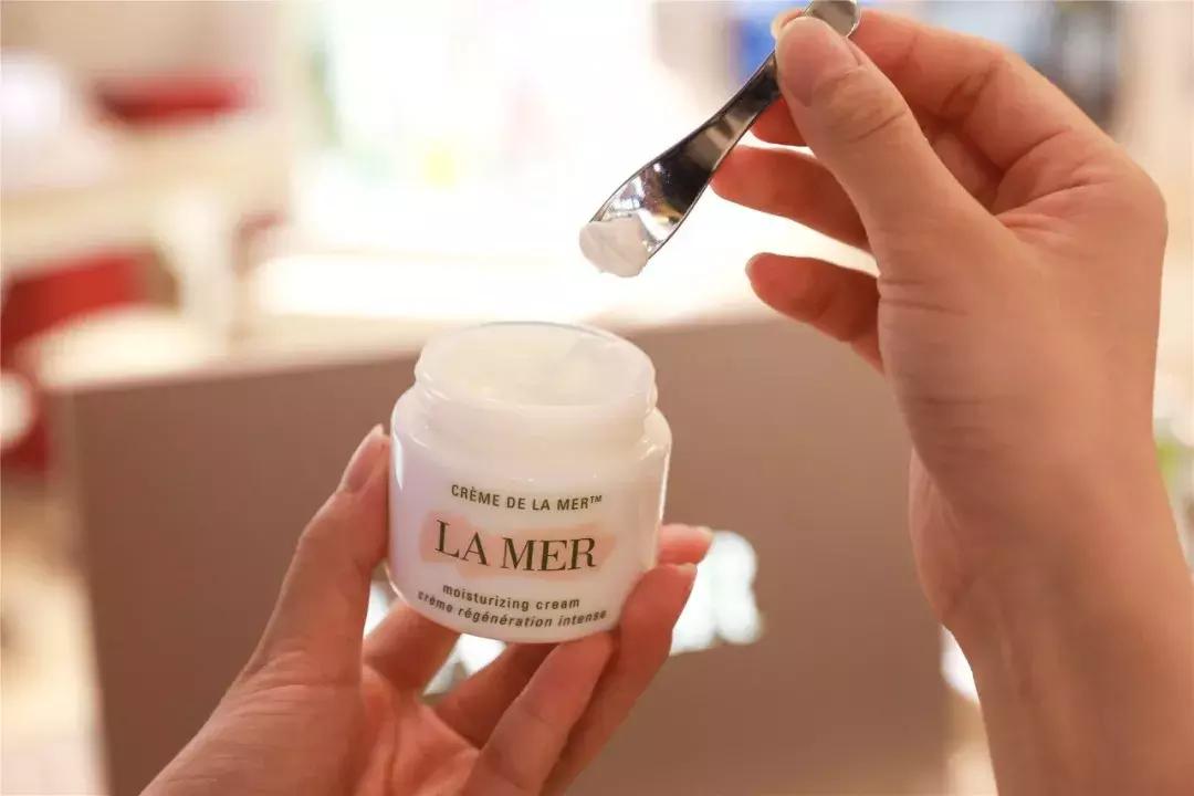 市中心这家高精尖卖场疯狂折扣！直降+团券，送的比买的多