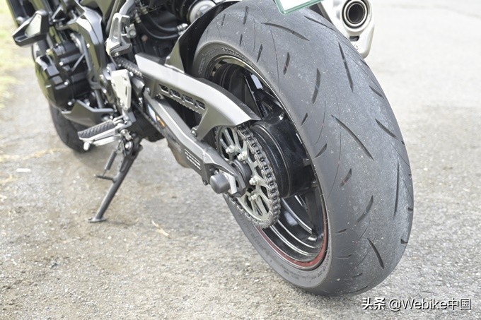 川崎z900跟川崎z1000有什么差别,川崎Z900驾驶体验