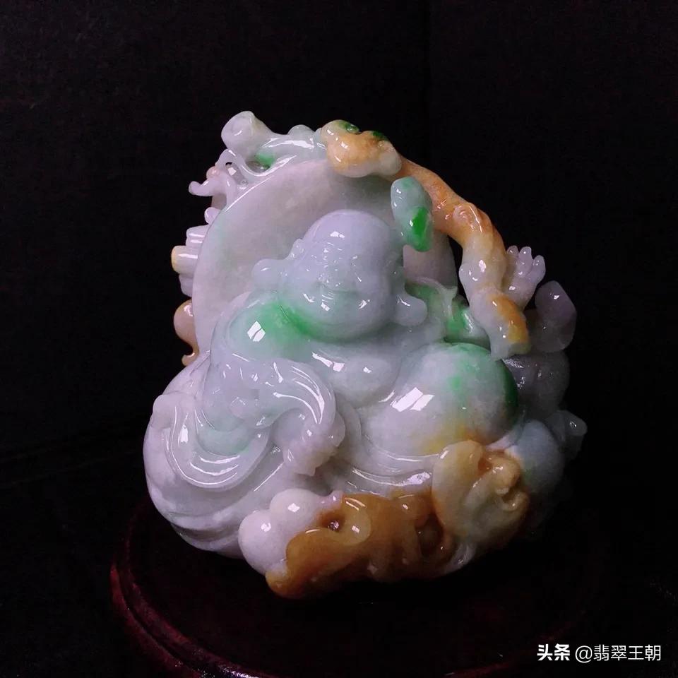 摆件翡翠高端大气上档次,大师级翡翠摆件图片
