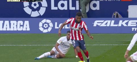 世界足坛十大恶意犯规,西甲严重犯规