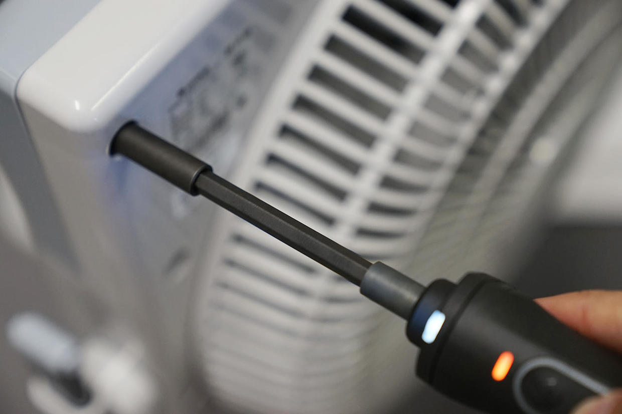 电动螺丝刀德国精工,电助力螺丝刀视频