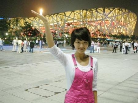 央视胡蝶嫁给谁,央视主持人胡蝶是不是怀孕了