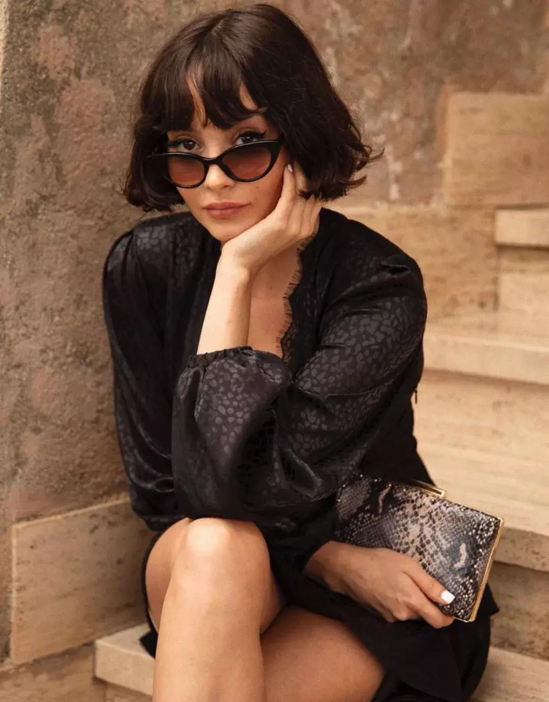 堪比整容的3款发型太洋气,今夏堪比整容的4款发型超受欢迎