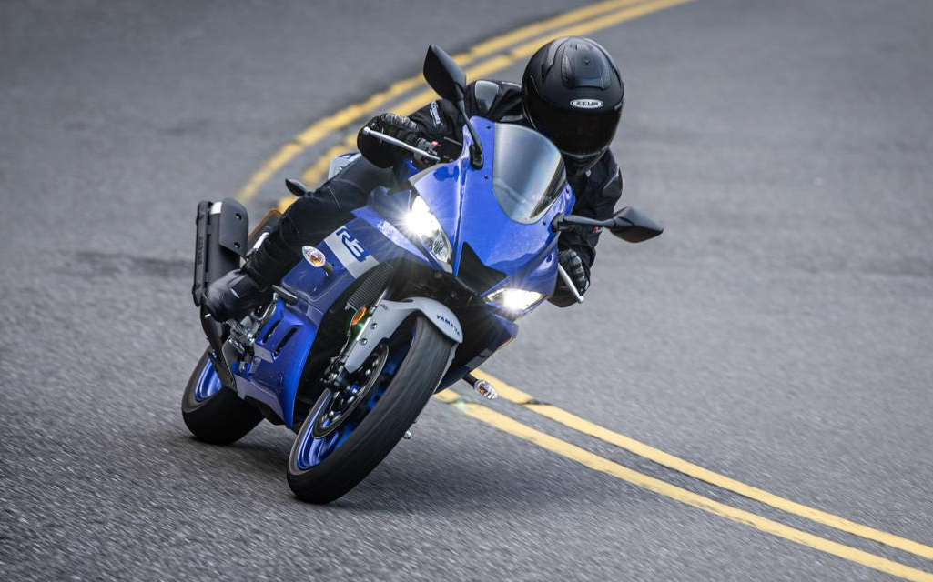 2020雅马哈r3车评,雅马哈r32023款车主