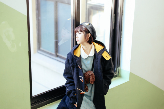 佳能rf70200f2.8和f4哪个好,佳能rf15-35f2.8测评