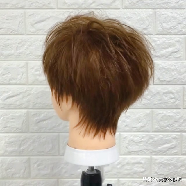 2020最火短发碎发3厘米自己打理,发型女士短发碎发