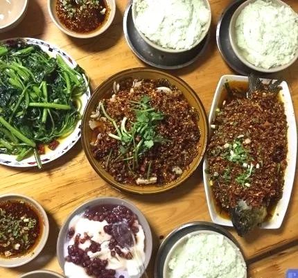 重庆各个区域好耍好吃的推荐,重庆哪有好吃好玩的地方