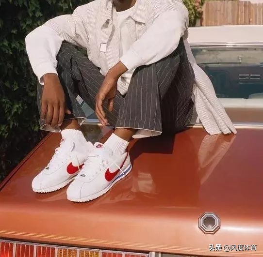 适合学生党便宜又好看的跑鞋,适合学生党的跑鞋便宜又好看