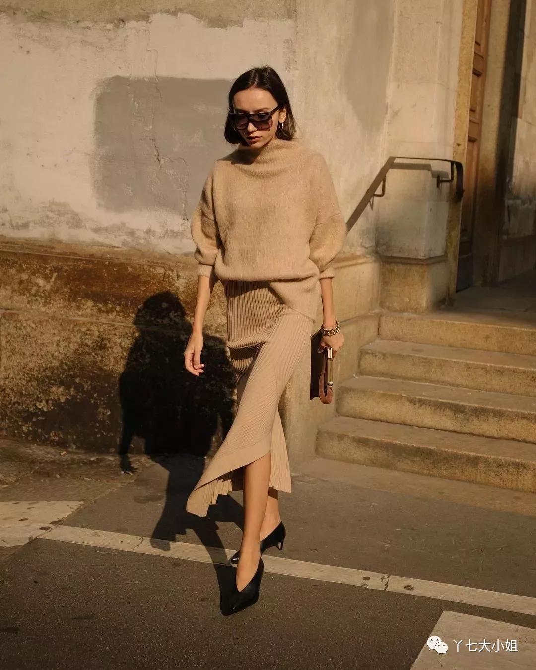 气质驼色让你随意搭配不出错,今秋必备的驼色让你时尚感up