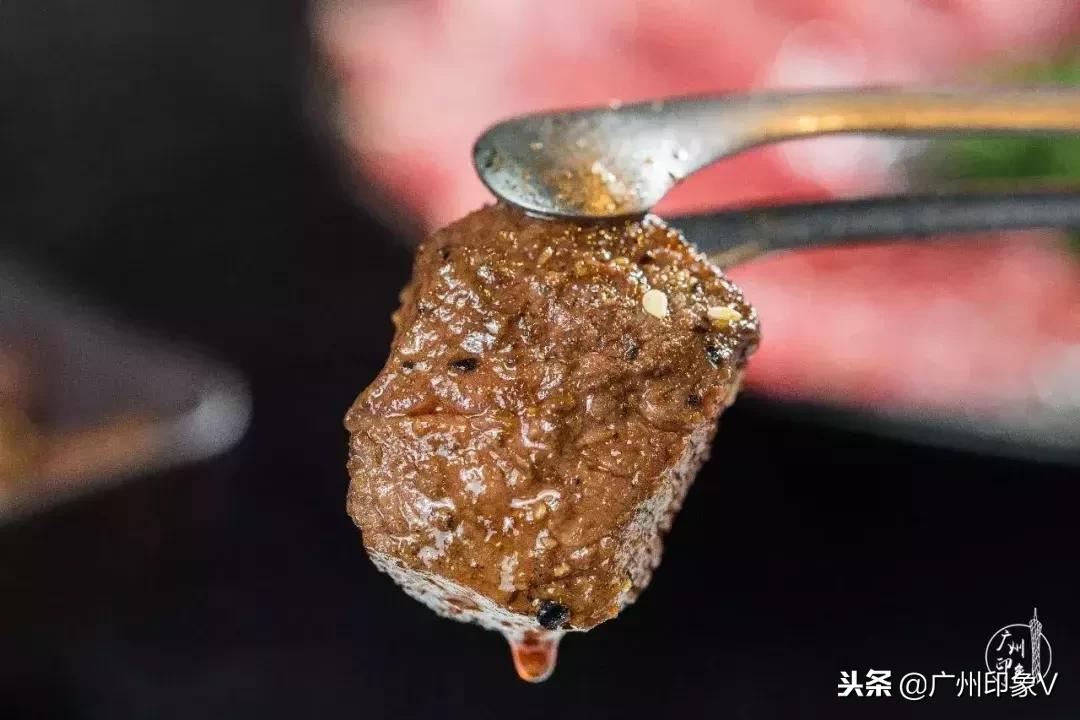 送¥600高级牛肉！火爆广深的烤肉店，有女票的千万别去！