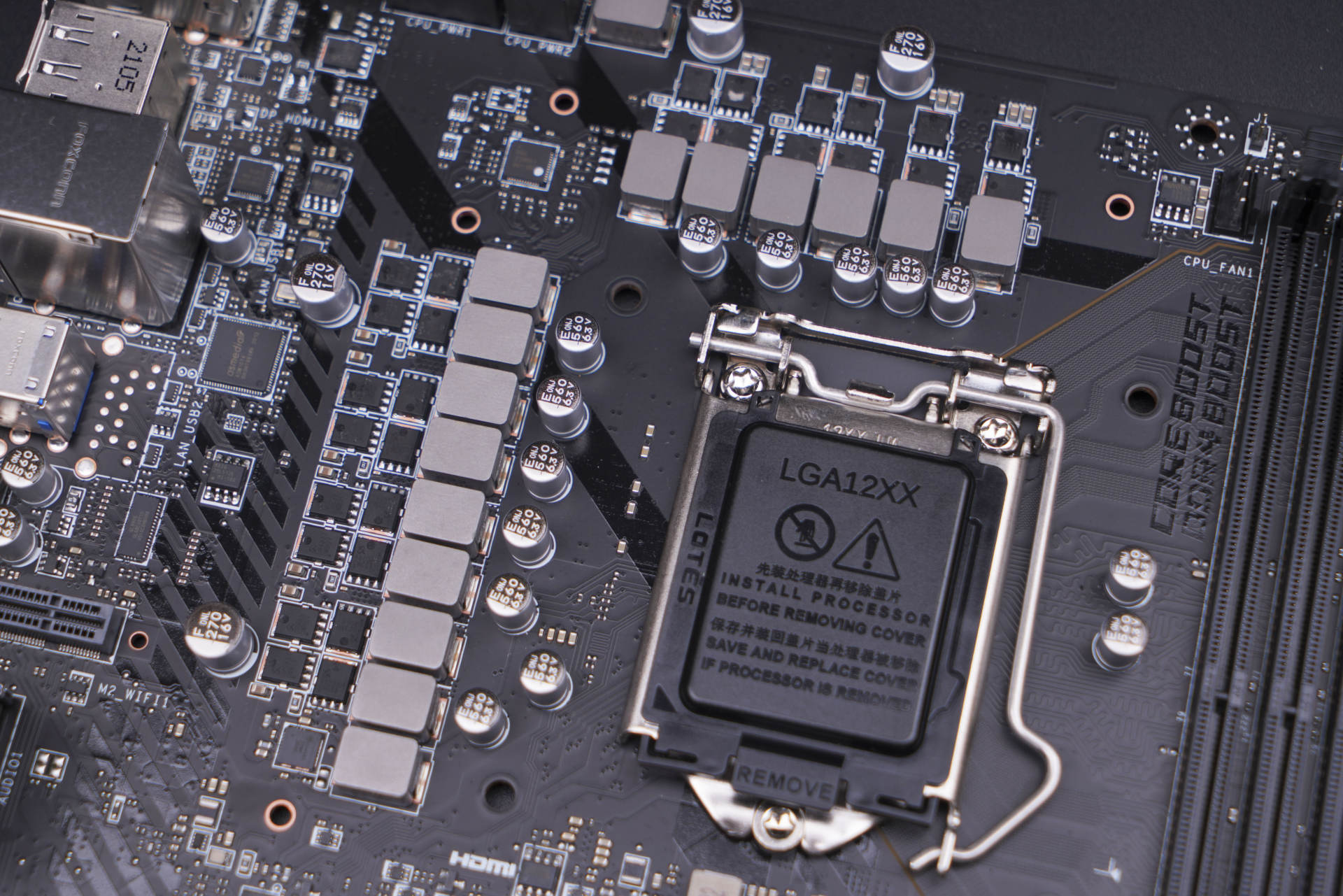 微星b560迫击炮和战斧导弹,微星b560战斧导弹和迫击炮的区别