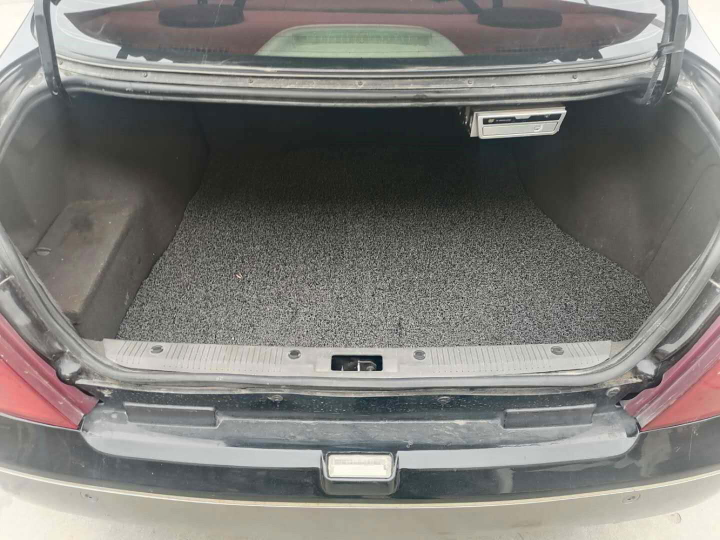 曾经的国民神车如今堆积成山,曾经的一代神车现在怎么样了