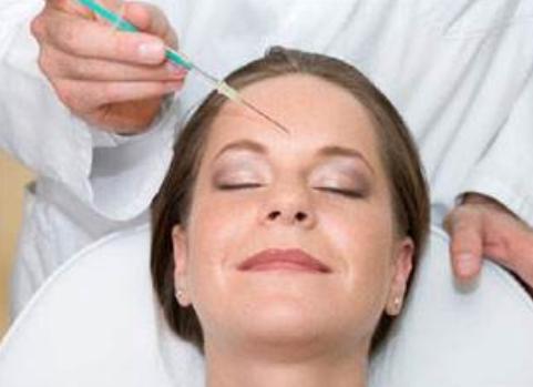 长期打玻尿酸的人10年图片,经常打玻尿酸脸老了会怎样