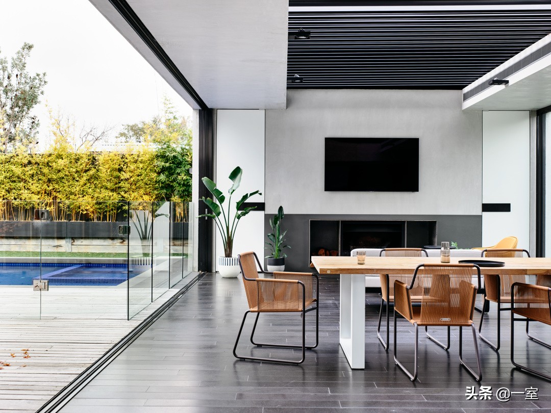 3.3米背景墙设计,客厅背景墙设计简约款