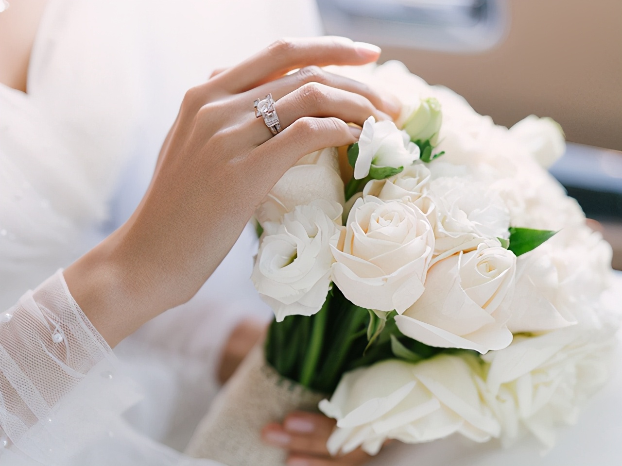 lovestory婚礼交换戒指,婚礼上交换戒指说什么