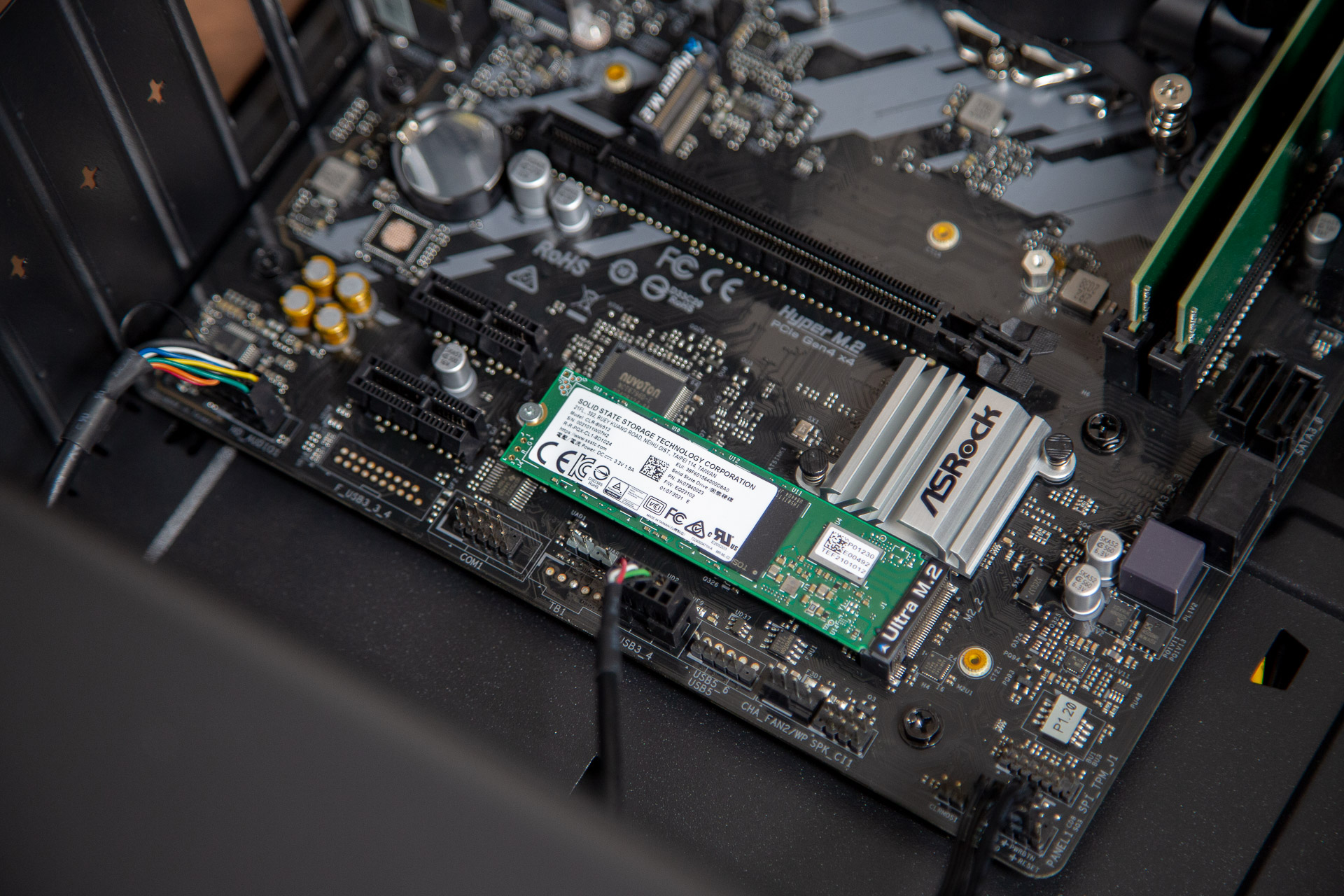 雷神黑武士4代i5-11400测评,雷神黑武士4代拆显卡