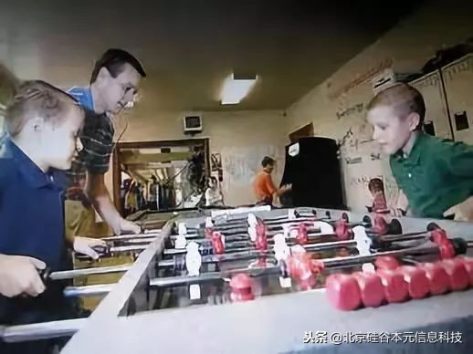 美国一对夫妻生19个孩子,美国夫妻生19个孩子