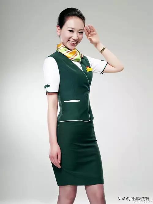 十大航空空姐排行榜,全球最资深空姐