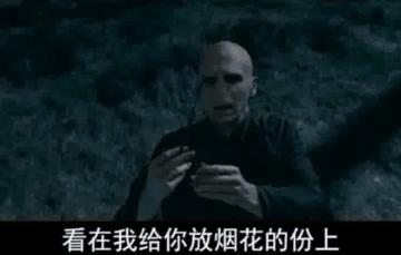 致我们逝去的童年往事只能回味,致我们逝去的童年时光一去不复返