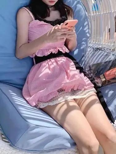 BM风卷土重来，美式街头+复古英伦的风俘获万千少女们的心