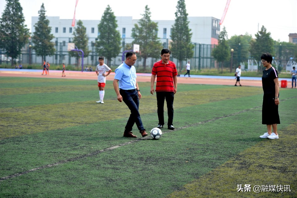 青岛市青少年足球锦标赛追风少年,青岛海西杯全国青少年足球邀请赛
