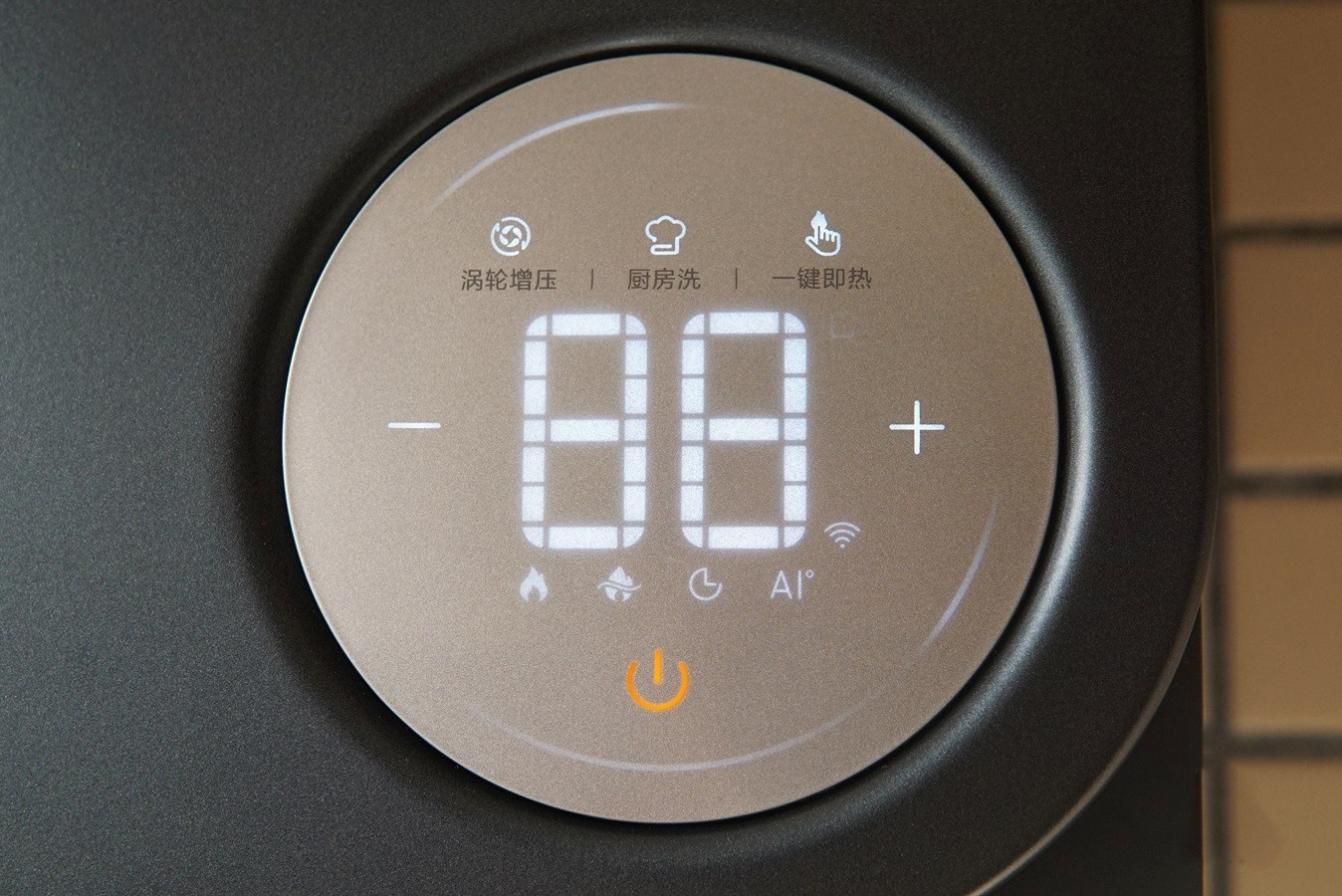 电热水器好还是燃气热水器实用,电热水器好还是燃气热水器好用