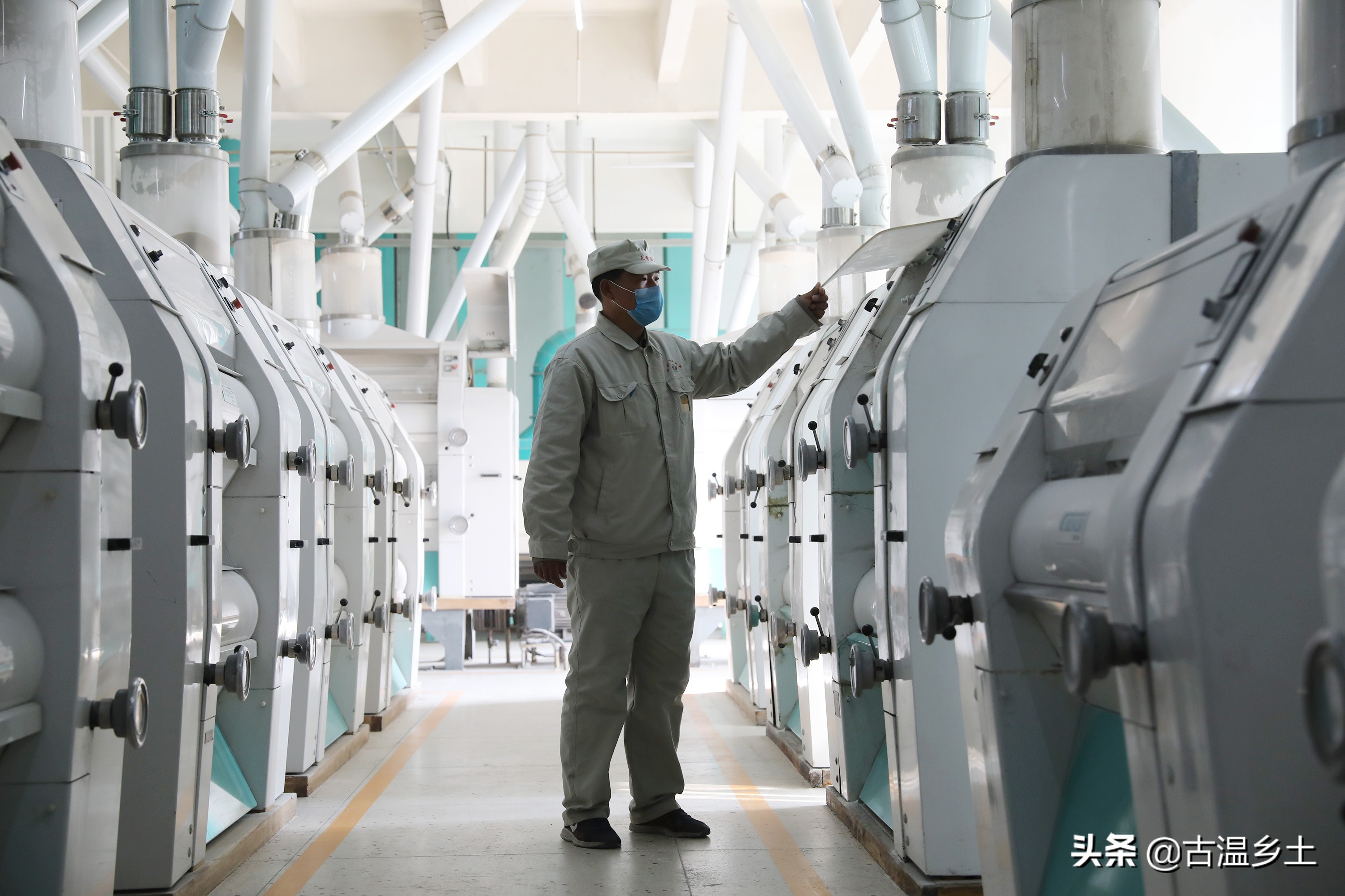 战疫中的暖心守护,暖心战疫致敬一线