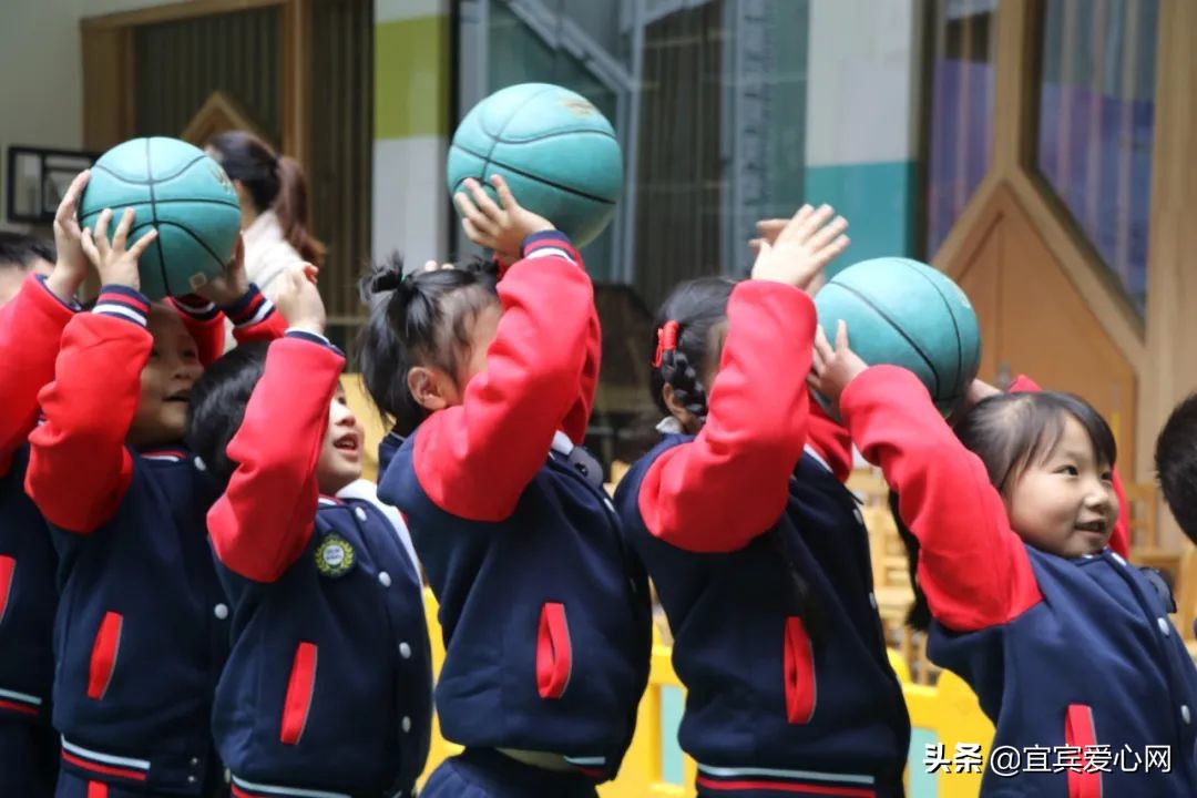 幼儿园乐享春天活动,幼儿园欢乐运动